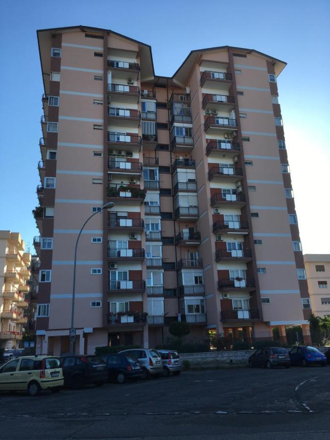 B&B Al Campanile Taranto Dış mekan fotoğraf