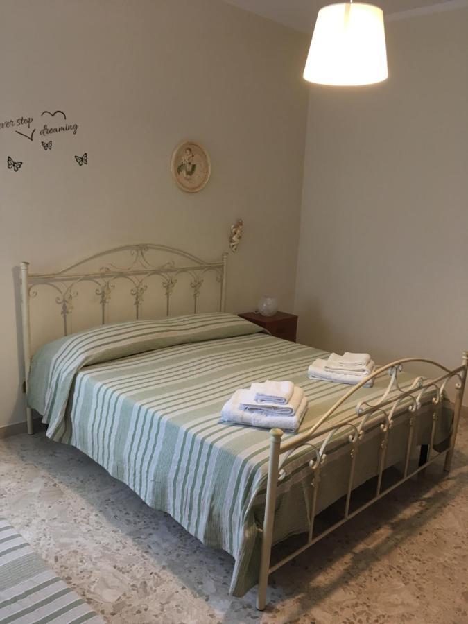 B&B Al Campanile Taranto Dış mekan fotoğraf
